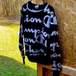 Champion sweater lightly worn, wrinkles can be ironed out to look good as new